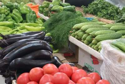 薇婭偷逃稅被罰13.41億,農(nóng)民網(wǎng)上賣菜要繳稅嗎?看看規(guī)定咋說